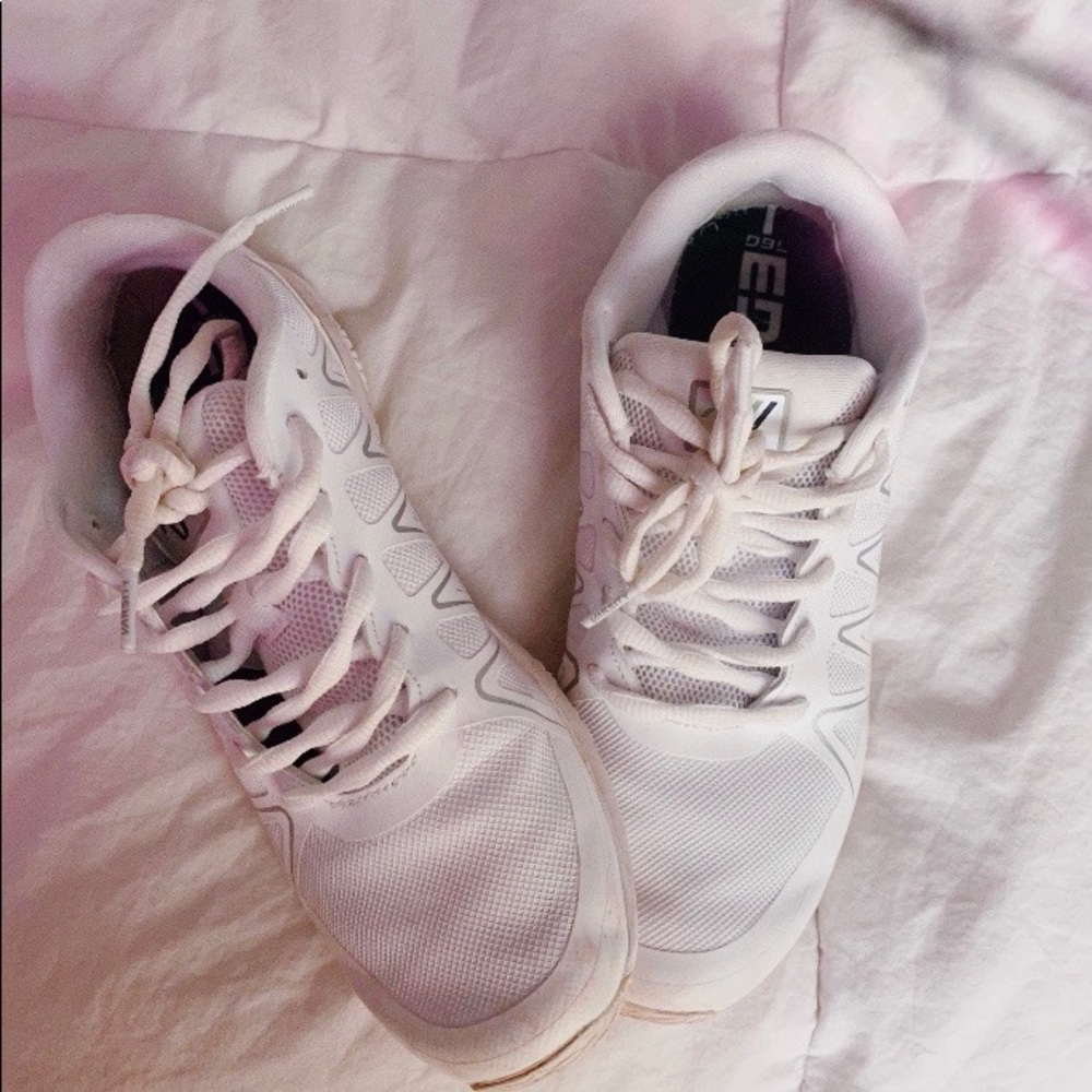 varsity edge cheer shoes